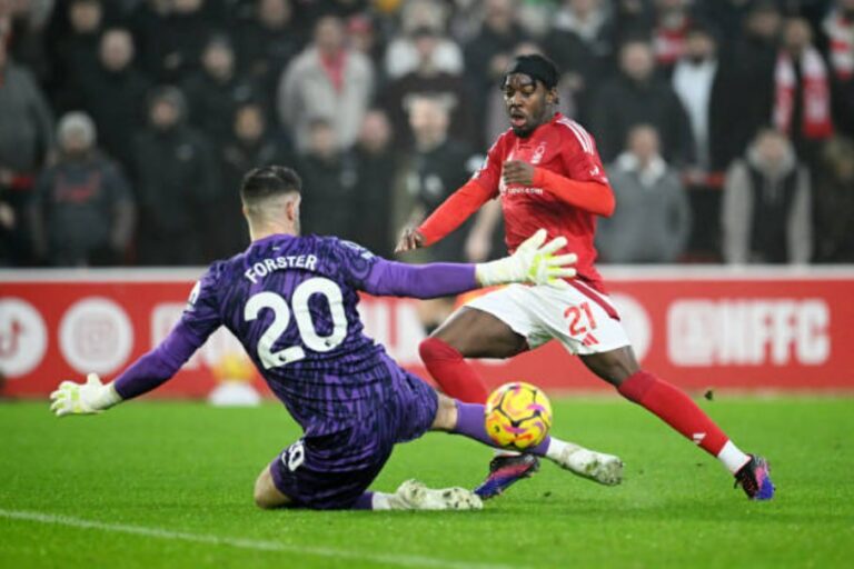 Nottingham Forest vs Tottenham (22:00 – 26/12) | Xem lại trận đấu