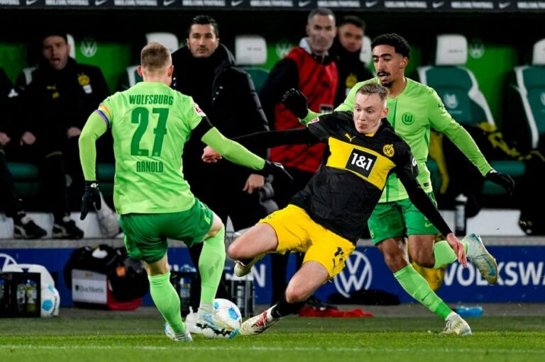 VfL Wolfsburg vs Dortmund (23:30 – 22/12) | Xem lại trận đấu