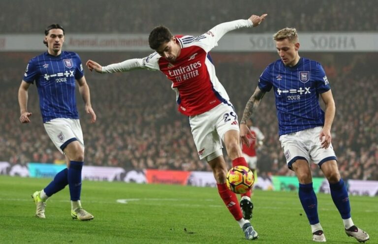 Arsenal vs Ipswich Town (03:15 – 28/12) | Xem lại trận đấu