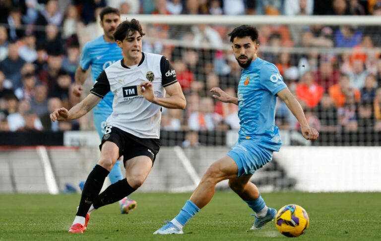 Valencia CF vs RCD Mallorca (23:30 – 30/03) | Xem lại trận đấu