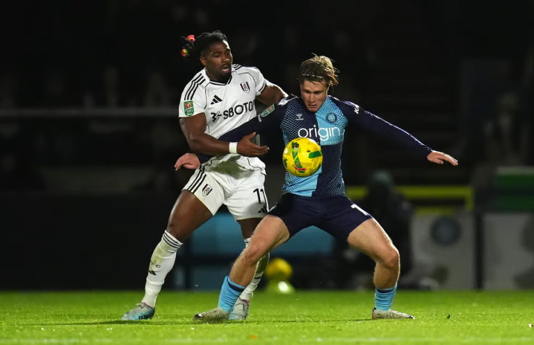 Wycombe Wanderers vs Fulham (02:45 – 29/10) | Xem lại trận đấu