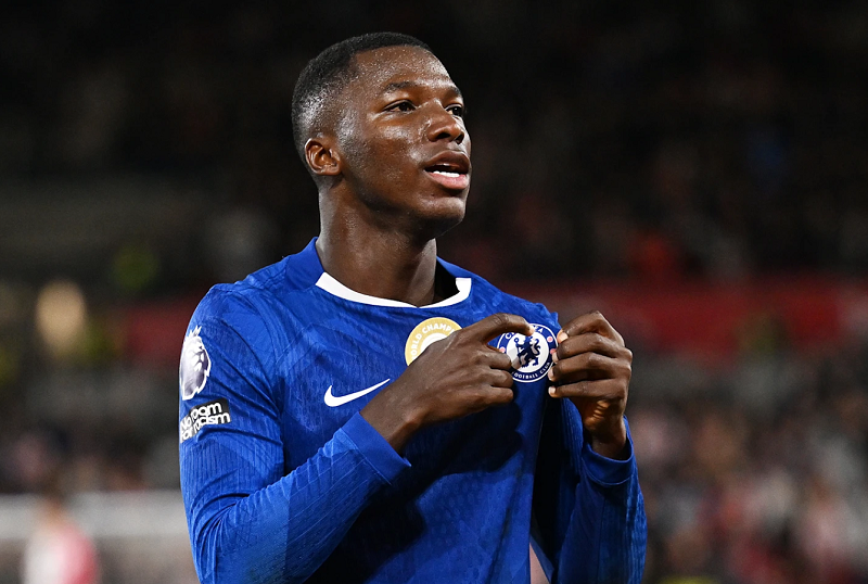 Antonio Valencia tôn vinh Caicedo: ‘Sức mạnh số một thế giới’
