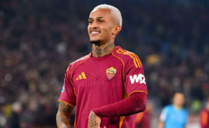 Arsenal tính thay Ben White bằng Wesley, Arteta hướng đến bước ngoặt chiến thuật